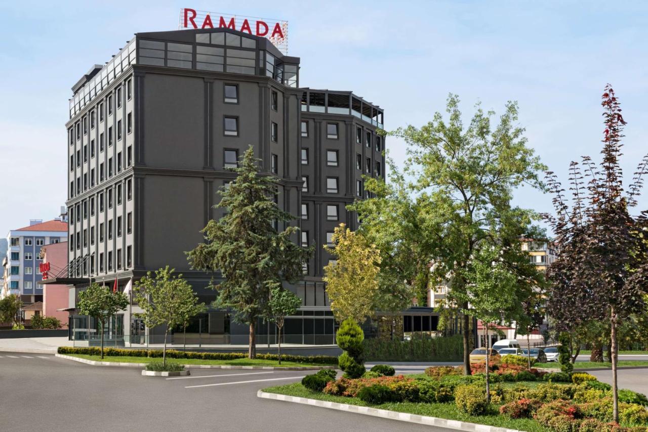 Отель Ramada Plaza By Wyndham Орду Экстерьер фото
